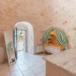 Trulli Olea With Pool Villa *