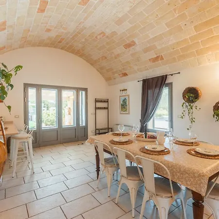 빌라 Trulli Olea With Pool 산비토데이노르만니