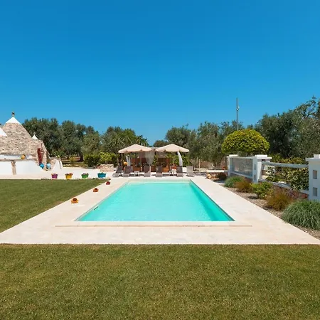 Trulli Olea With Pool Villa