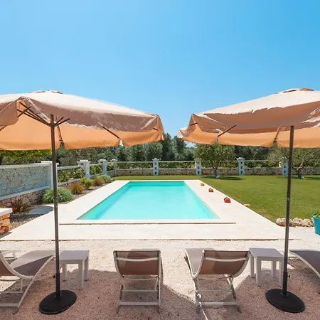 Trulli Olea With Pool Villa San Vito dei Normanni
