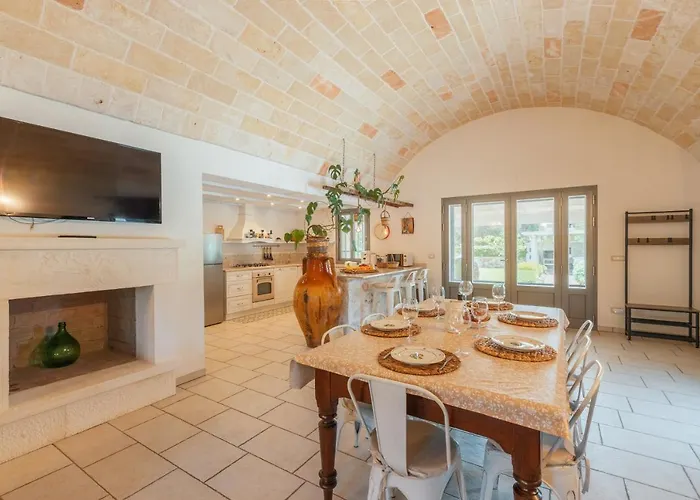 Trulli Olea With Pool Villa