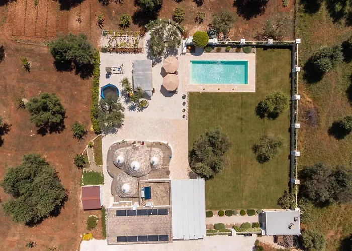 Trulli Olea With Pool *